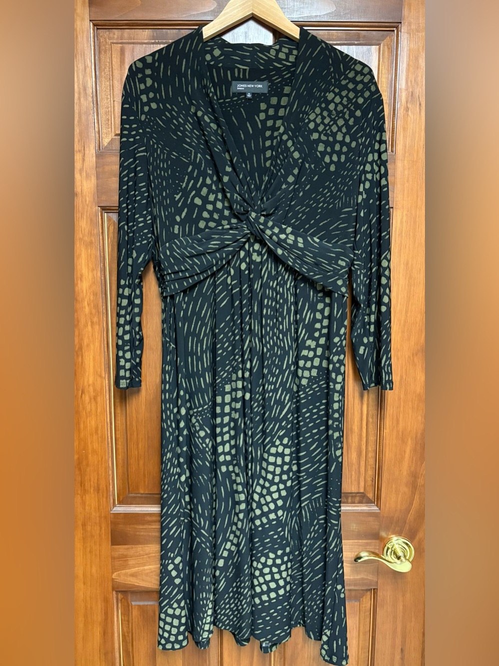 Jones New York Black and Olive Knot-Front Long Sleeve Midi Dress women’s size 16